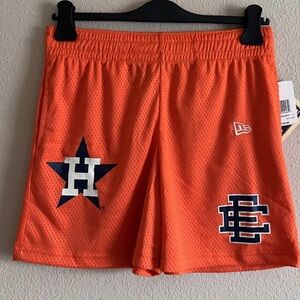 Eric Emanuel New Era Houston Astros EE Basic Shorts
Size xl